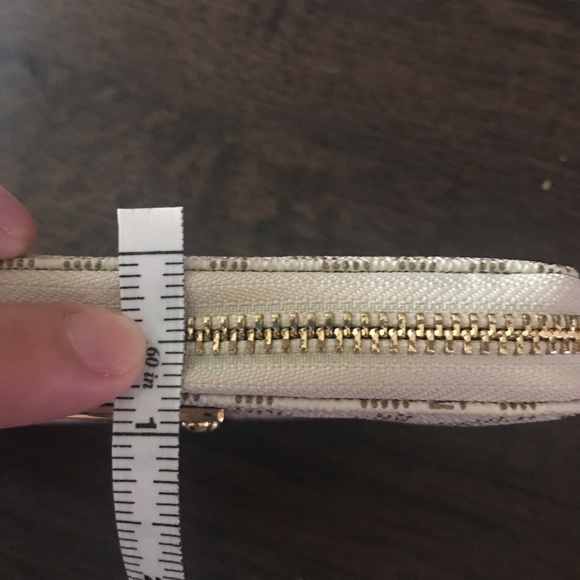 Michael Kors Wristlet - Picture 6 of 6